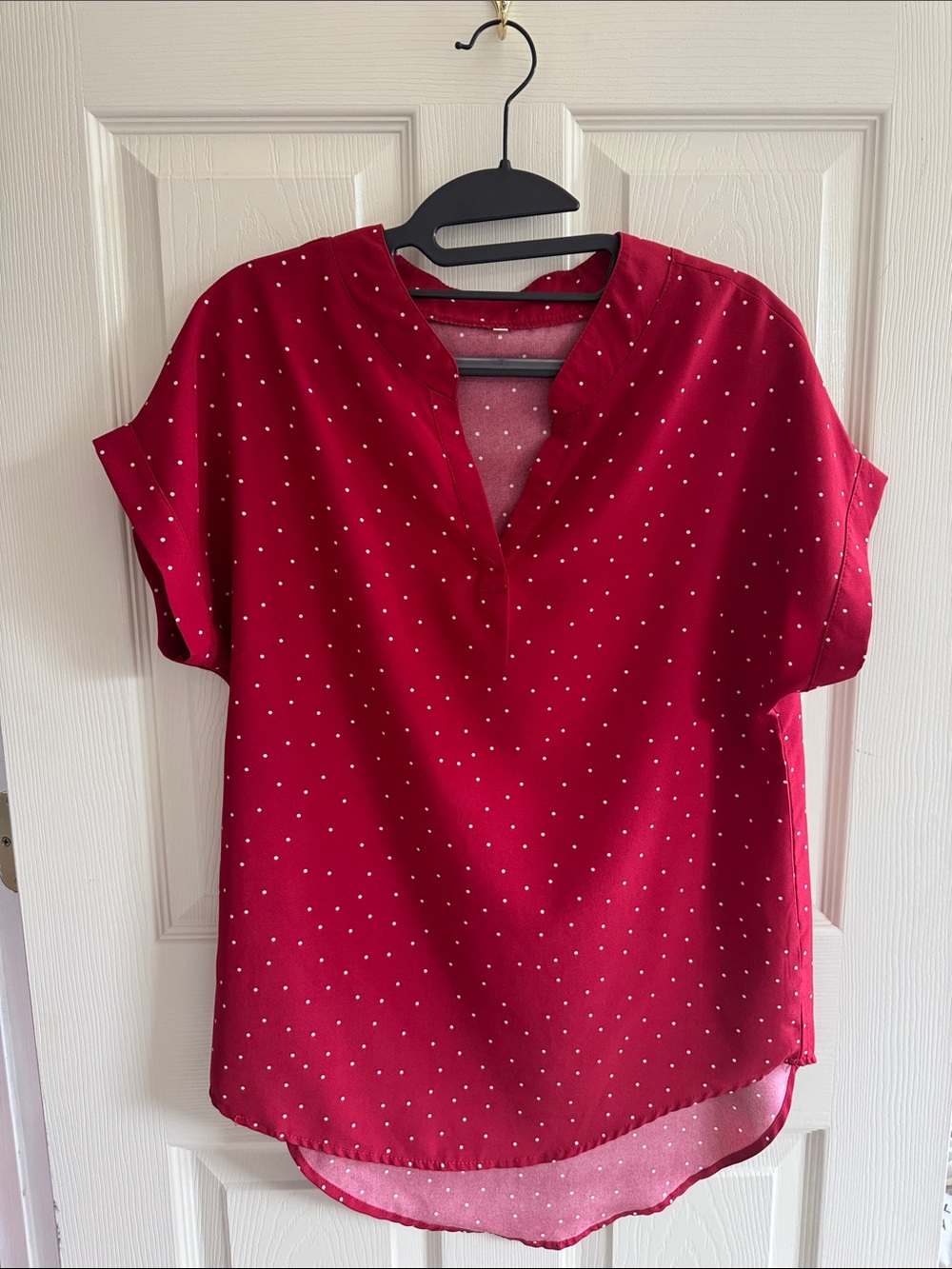 Source Unknown Women's Crimson Polka Dot V-Neck Blouse